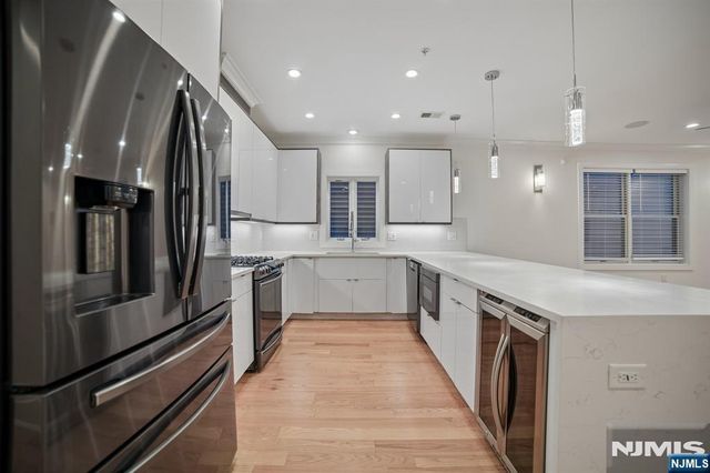 51 Prospect Street 1, Jersey City, NJ 07307