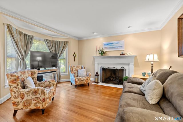 9 Summer Wind, Cromwell, CT 06416