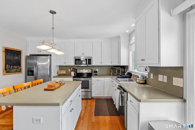 9 Summer Wind, Cromwell, CT 06416