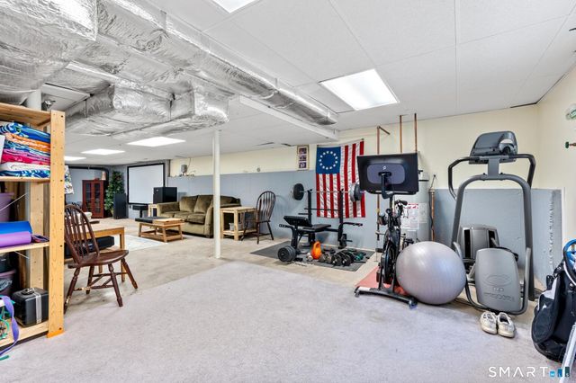 9 Summer Wind, Cromwell, CT 06416