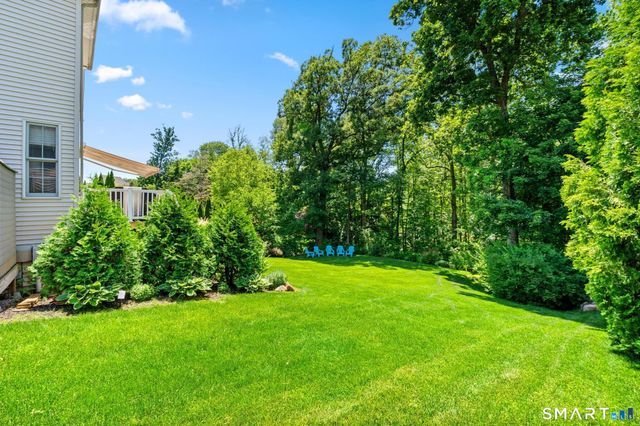 9 Summer Wind, Cromwell, CT 06416