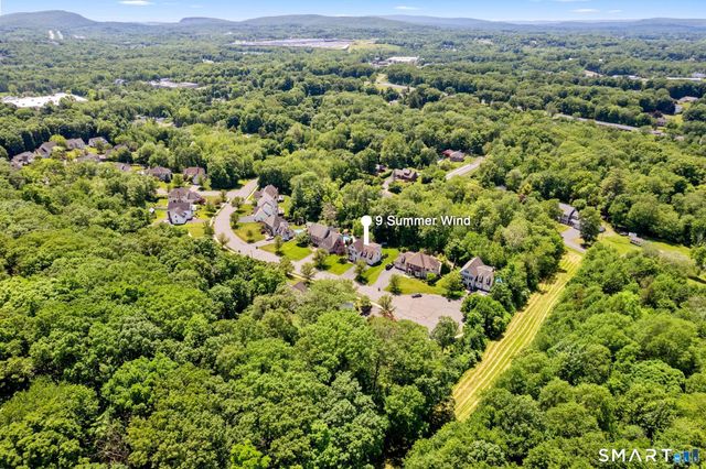 9 Summer Wind, Cromwell, CT 06416