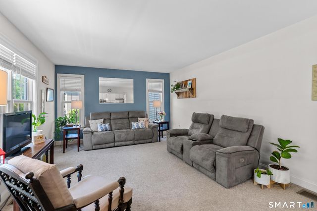 9 Summer Wind, Cromwell, CT 06416