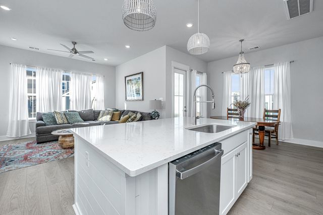 225 Witherspoon Street, Summerville, SC 29486