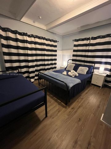 1535 SW 2nd St, Miami, FL 33135