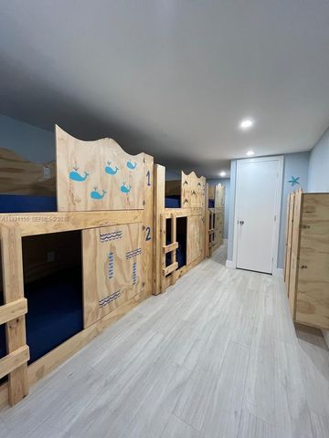 1535 SW 2nd St, Miami, FL 33135