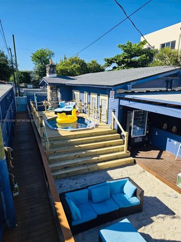 1535 SW 2nd St, Miami, FL 33135