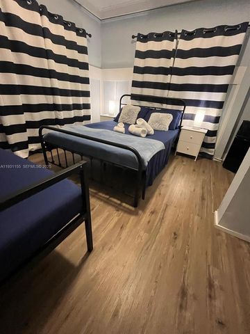 1535 SW 2nd St, Miami, FL 33135