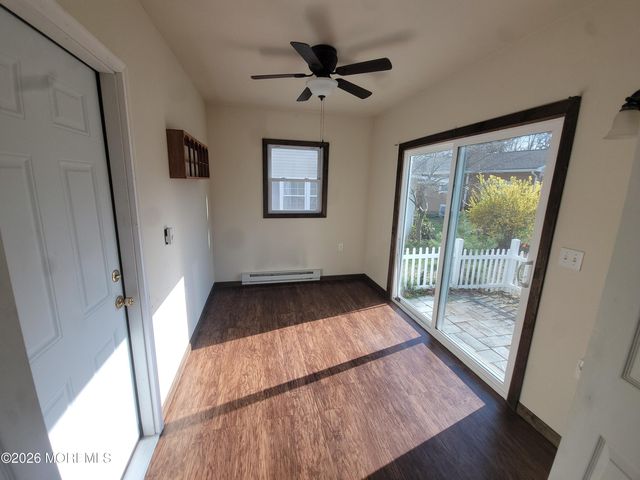 31 Chelsea Drive, Whiting, NJ 08759