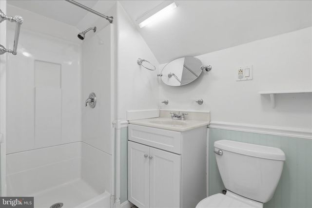 294 PINOAK DR, Frederick, MD 21701