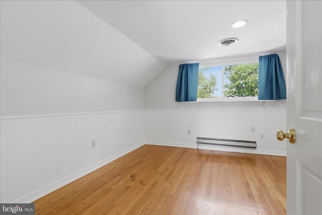 294 PINOAK DR, Frederick, MD 21701