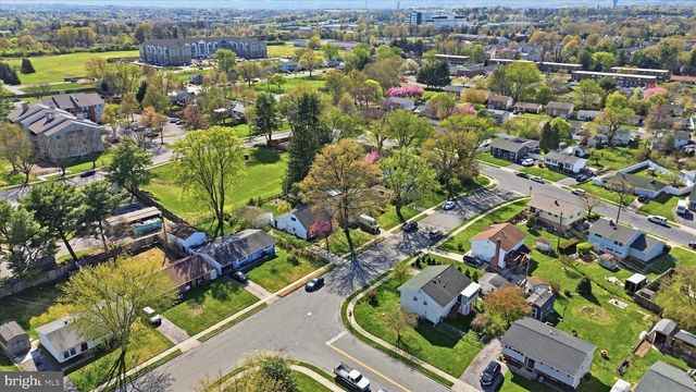 294 PINOAK DR, Frederick, MD 21701