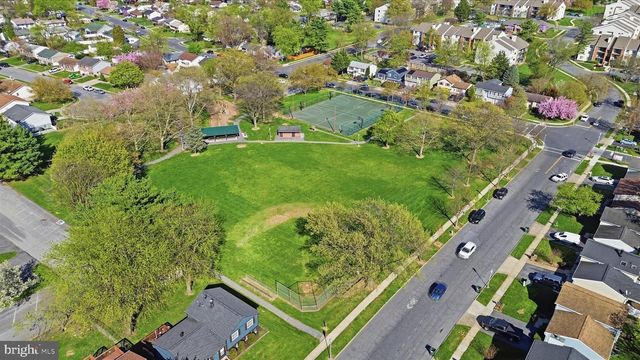 294 PINOAK DR, Frederick, MD 21701