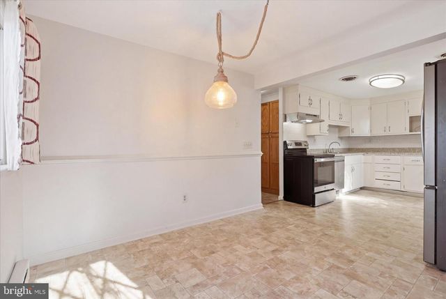 294 PINOAK DR, Frederick, MD 21701