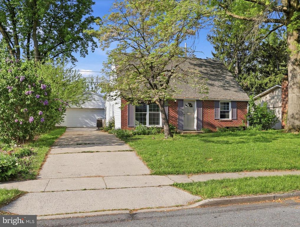294 PINOAK DR, Frederick, MD 21701