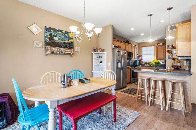 4570 Blaylock Way 4202, Inver Grove Heights, MN 55076