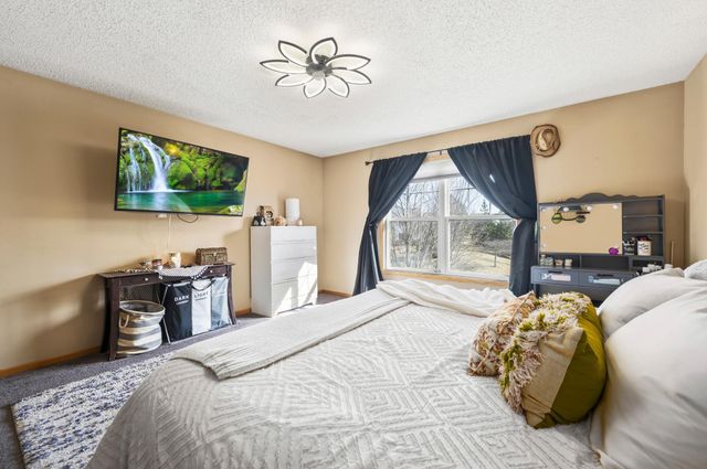 4570 Blaylock Way 4202, Inver Grove Heights, MN 55076