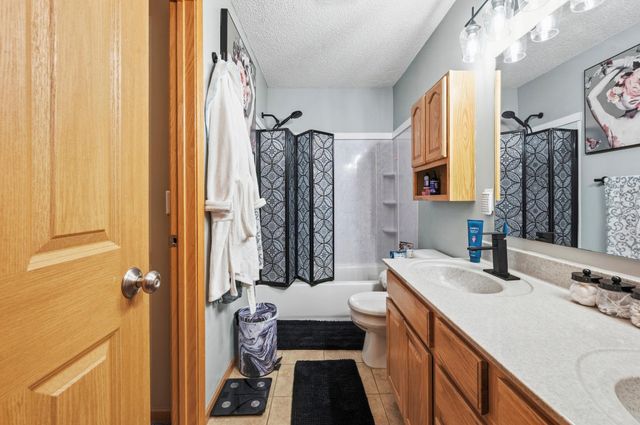 4570 Blaylock Way 4202, Inver Grove Heights, MN 55076