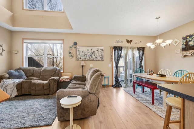 4570 Blaylock Way 4202, Inver Grove Heights, MN 55076