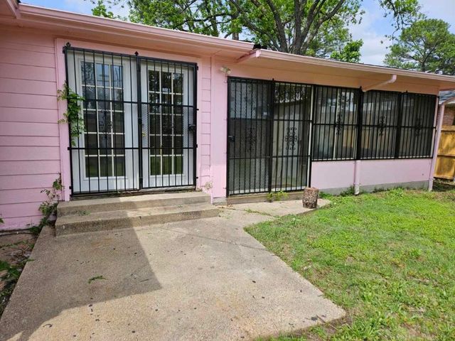 9610 Jennie Lee Lane, Dallas, TX 75227