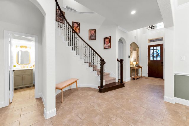214 Reynosa Court, Pinehurst, TX 77362