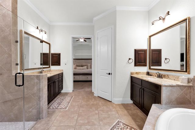 214 Reynosa Court, Pinehurst, TX 77362