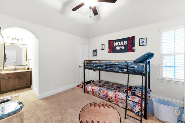 214 Reynosa Court, Pinehurst, TX 77362