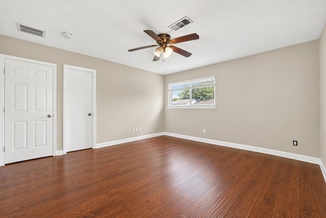 7016 S Dairy Ashford Road, Houston, TX 77072