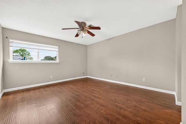 7016 S Dairy Ashford Road, Houston, TX 77072
