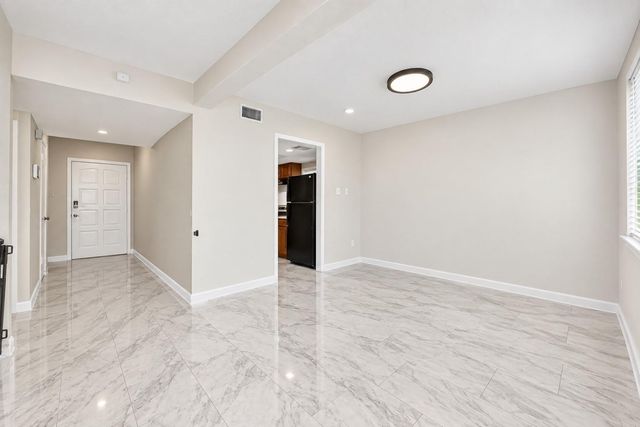 7016 S Dairy Ashford Road, Houston, TX 77072