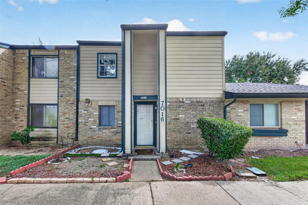 7016 S Dairy Ashford Road, Houston, TX 77072