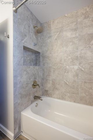 8283 Russell Street, Shelby Twp, MI 48317