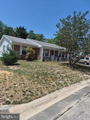 70 FRANKLIN LANE, Whiting, NJ 08759
