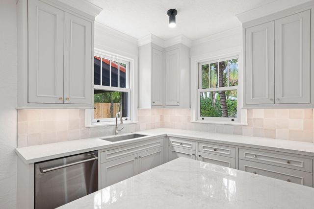 429 30th Street, West Palm Beach, FL 33407