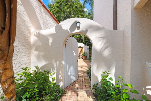 429 30th Street, West Palm Beach, FL 33407