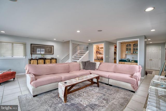 78 W KINGSTON PARK LN, Middle River, MD 21220