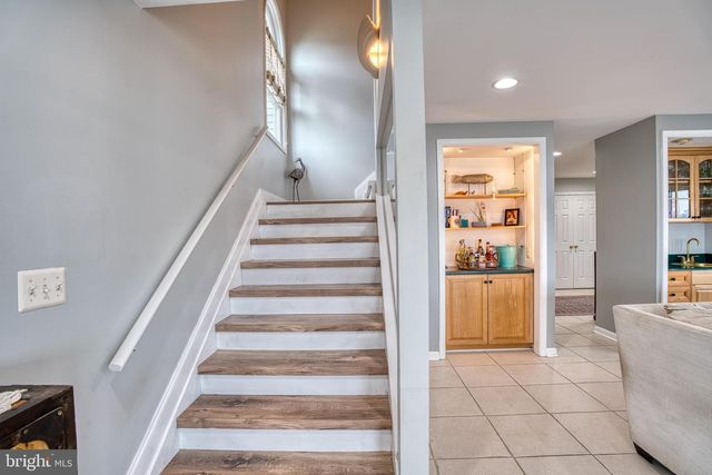 78 W KINGSTON PARK LN, Middle River, MD 21220