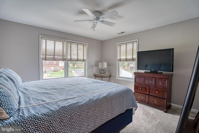 78 W KINGSTON PARK LN, Middle River, MD 21220