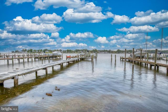 78 W KINGSTON PARK LN, Middle River, MD 21220