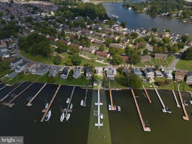 78 W KINGSTON PARK LN, Middle River, MD 21220