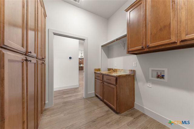 8305 Dorset Drive, Killeen, TX 76542