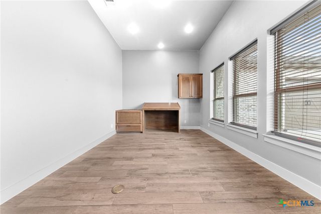 8305 Dorset Drive, Killeen, TX 76542