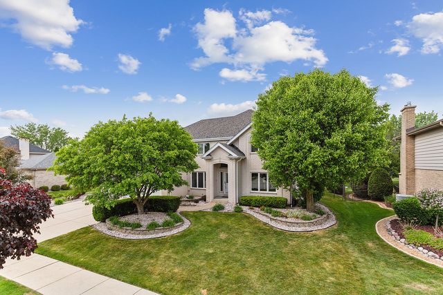 11048 Saratoga Drive, Orland Park, IL 60467