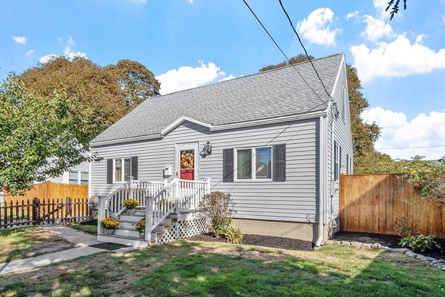 30 St. Ann's Ave, Peabody, MA 01960