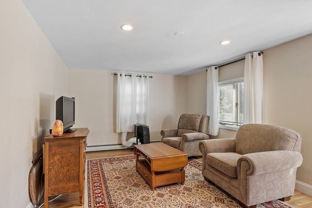 30 St. Ann's Ave, Peabody, MA 01960