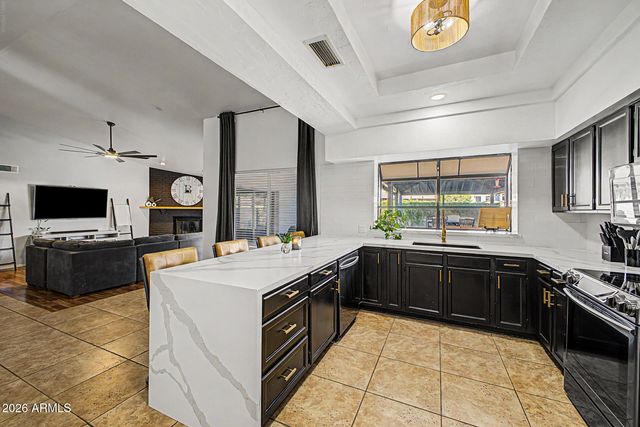 4650 W BOBBIE Terrace, Glendale, AZ 85306
