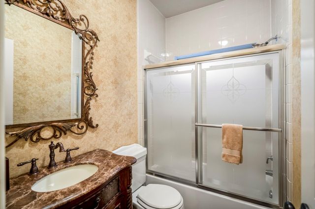 5306 Norborne Lane, Houston, TX 77069