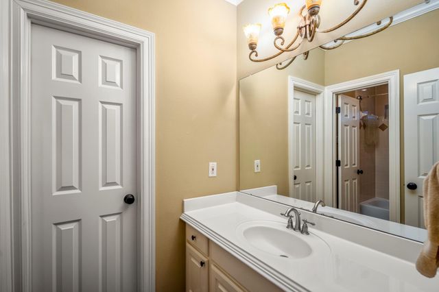 5306 Norborne Lane, Houston, TX 77069