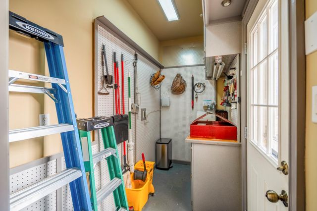 5306 Norborne Lane, Houston, TX 77069