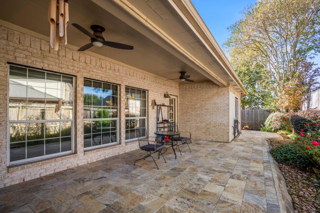 5306 Norborne Lane, Houston, TX 77069